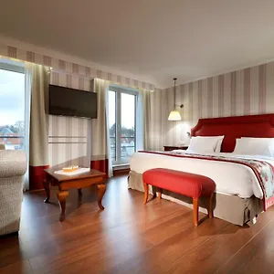 Eurostars Montgomery Hotell
